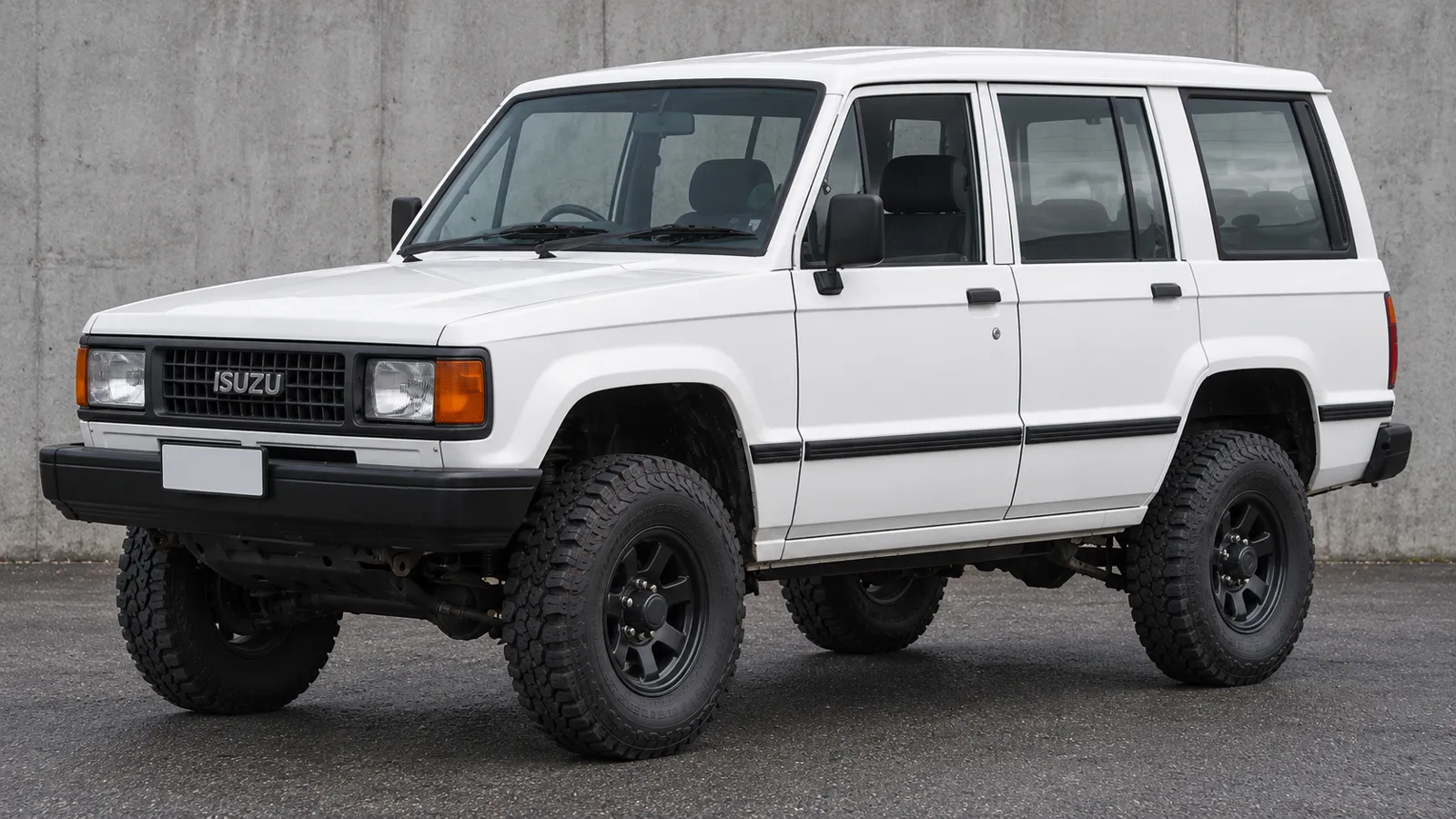 Holden Jackaroo UBS I with a suspension lift