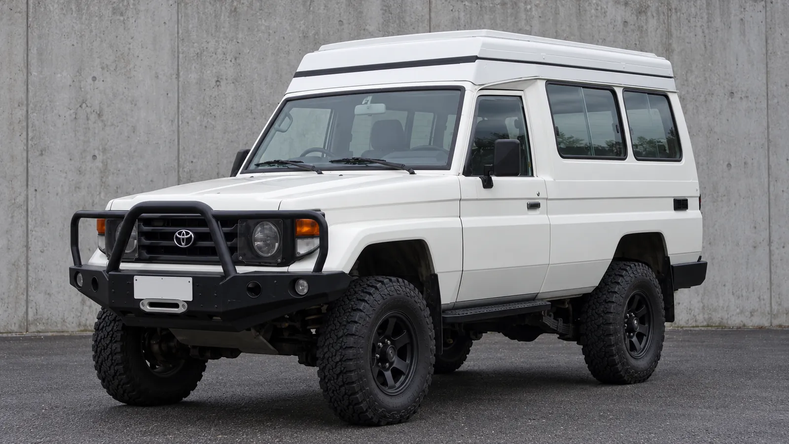 Toyota LandCruiser 78 Series with a suspension lift